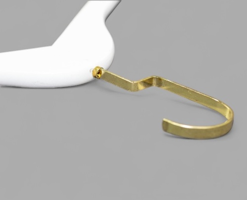 A-44/2 Вешалка-плечики деревянная с перекладиной A-44/2 Вешалка-плечики деревянная с перекладиной