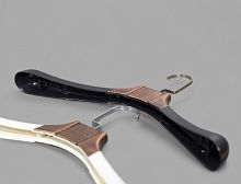 SR3-1-44 Вешалка-плечики с бронзовой вставкой  L-440 мм