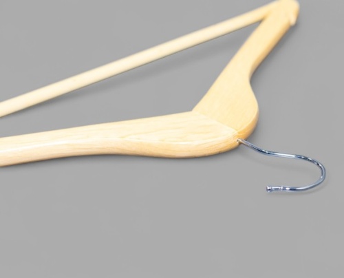 C30N Вешалка-плечики для одежды деревянная с перекладиной (светлое дерево) фото 4