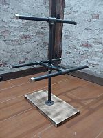 СЛ-003 Стойка настольная с тремя перекладинами на основании