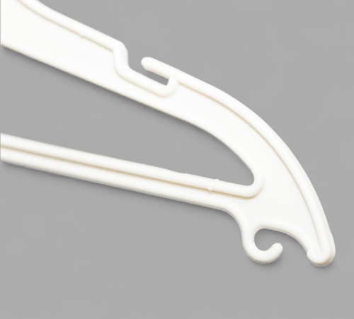 В-108 Вешалка-плечики плоская В-108 Вешалка-плечики плоская