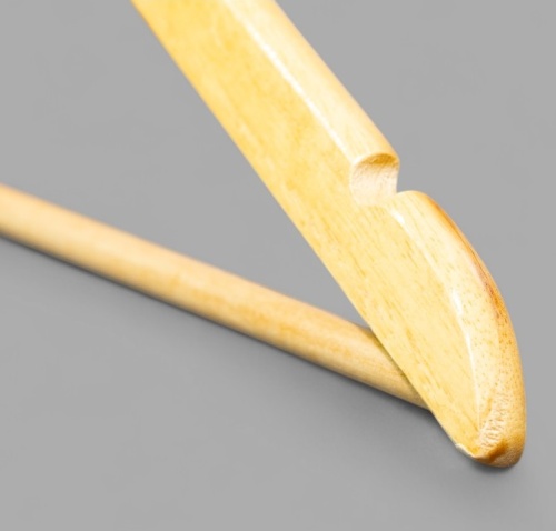 C30N Вешалка-плечики для одежды деревянная с перекладиной (светлое дерево) фото 2